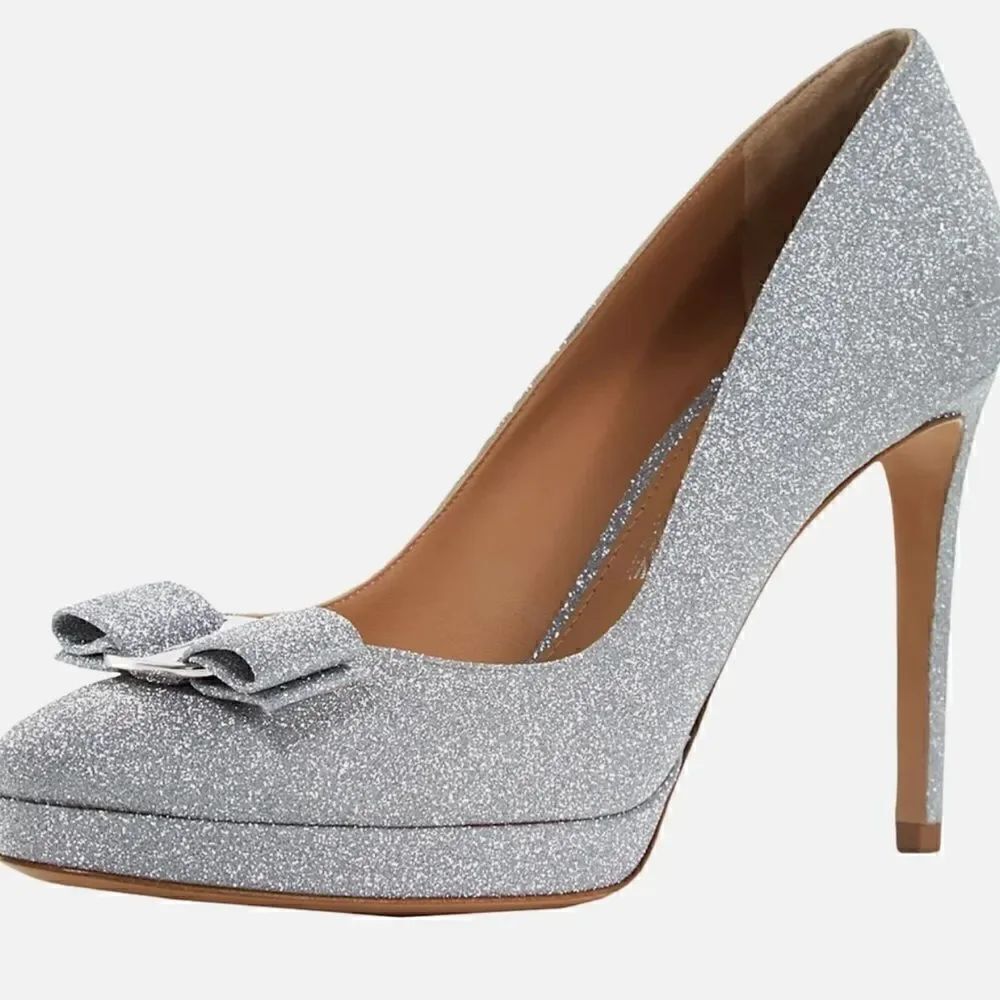 🌟75% OFF🌟NEW🌟Salvatore Ferragamo🌟Glitter Pumps